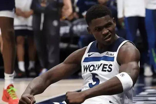 凯尔特人50分血洗篮网6连胜 残阵热火险胜76人